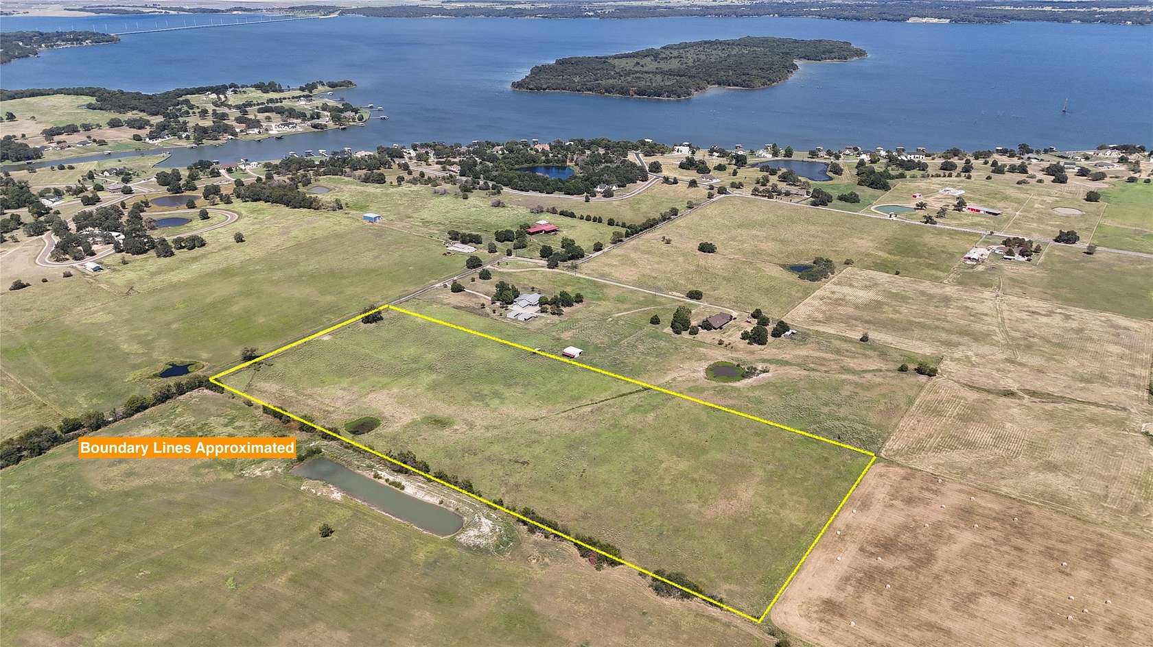 20 Acres of Land for Sale in Corsicana, Texas