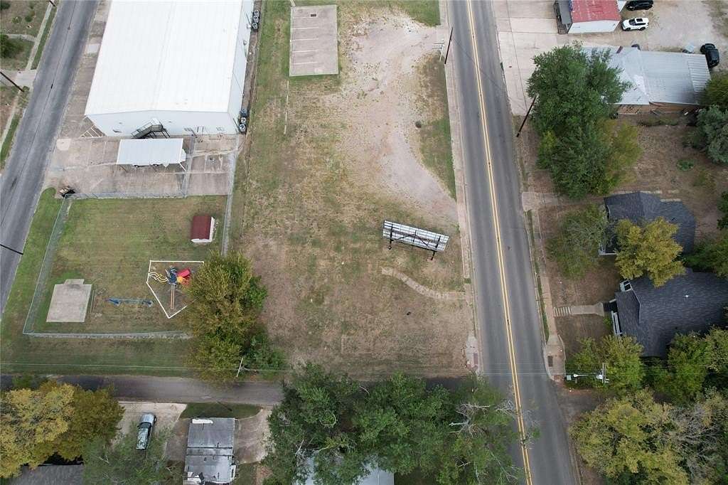 0.19 Acres of Commercial Land for Sale in Sulphur Springs, Texas