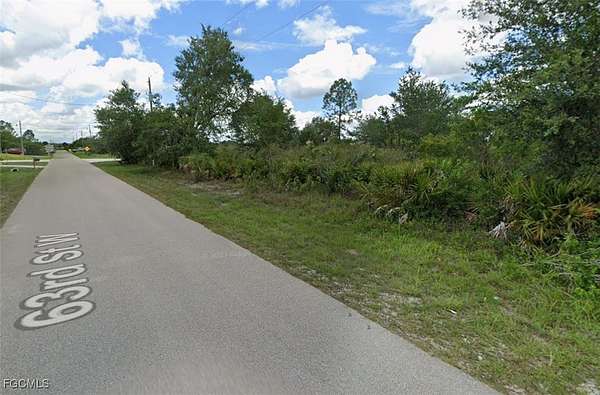 0.25 Acres of Residential Land for Sale in Lehigh Acres, Florida