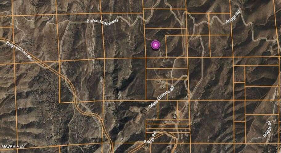 16 Acres of Land for Sale in Agua Dulce, California