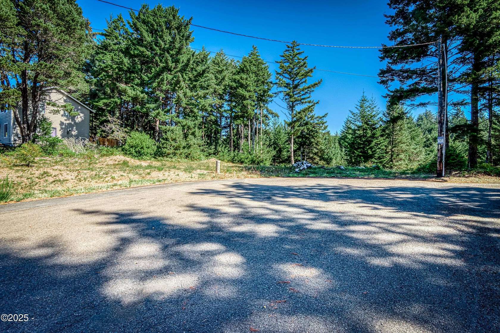 0.17 Acres of Residential Land for Sale in Waldport, Oregon