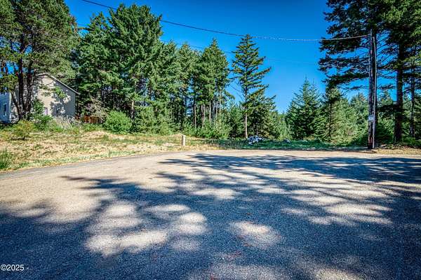 0.17 Acres of Residential Land for Sale in Waldport, Oregon