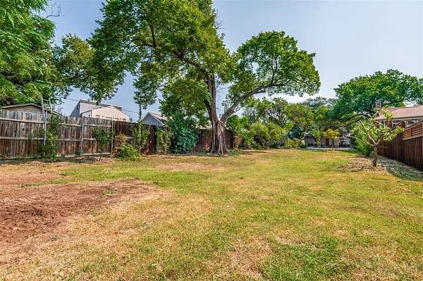 0.2 Acres of Residential Land for Sale in Cockrell Hill, Texas