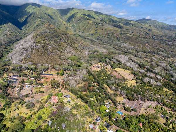 34.7 Acres of Recreational Land for Sale in Wailuku, Hawaii