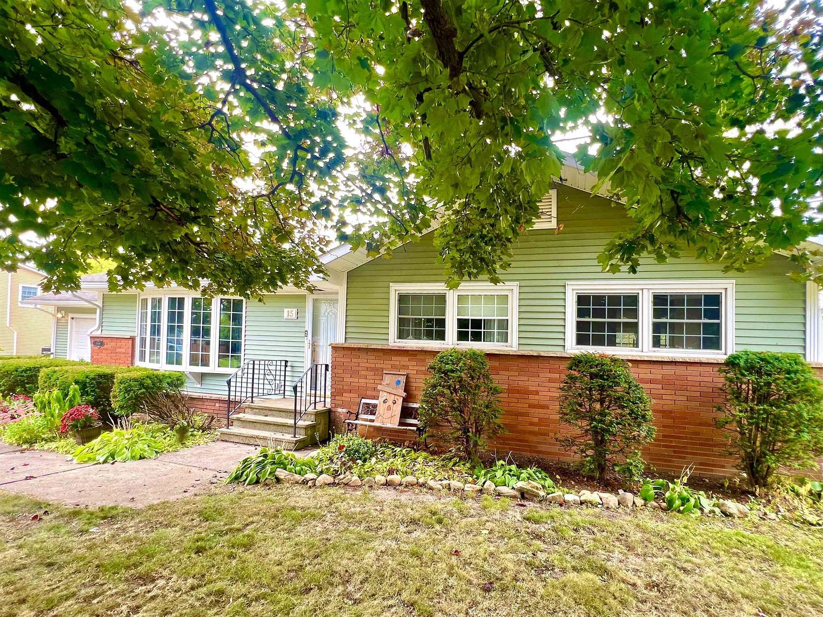 1.73 Acres of Residential Land with Home for Sale in Massena, New York