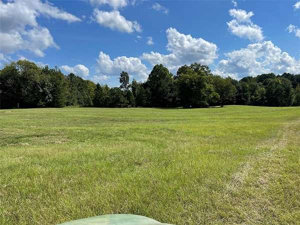 32.5 Acres of Agricultural Land for Sale in Marietta, Texas