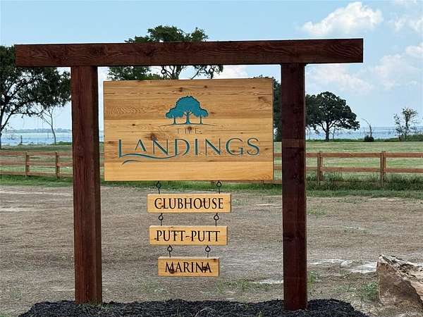 1 Acre of Land for Sale in Richland, Texas