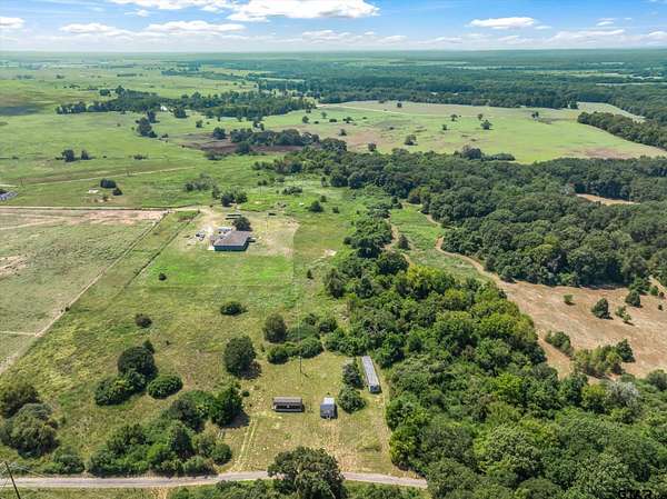 1 Acre of Commercial Land for Sale in Tennessee Colony, Texas