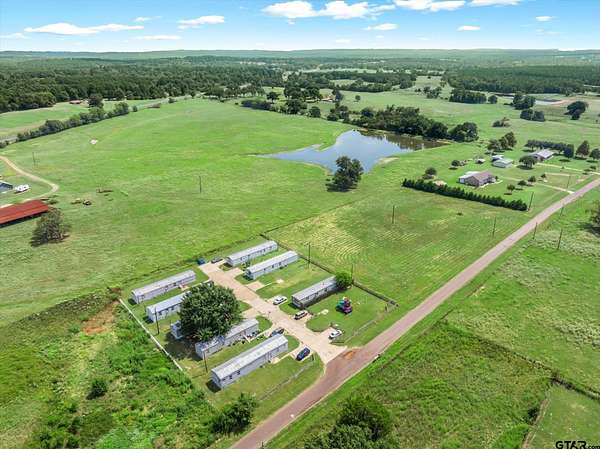 3.84 Acres of Commercial Land for Sale in Palestine, Texas