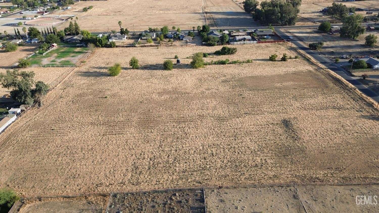 3 Acres of Residential Land for Sale in Porterville, California