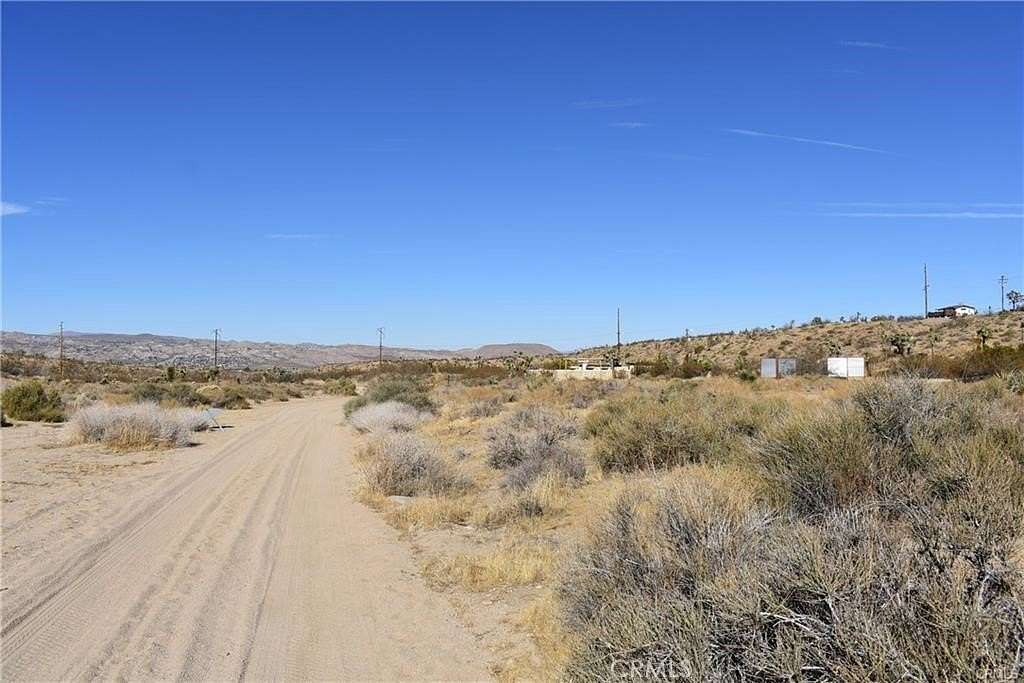 2.5 Acres of Residential Land for Sale in Yucca Valley, California