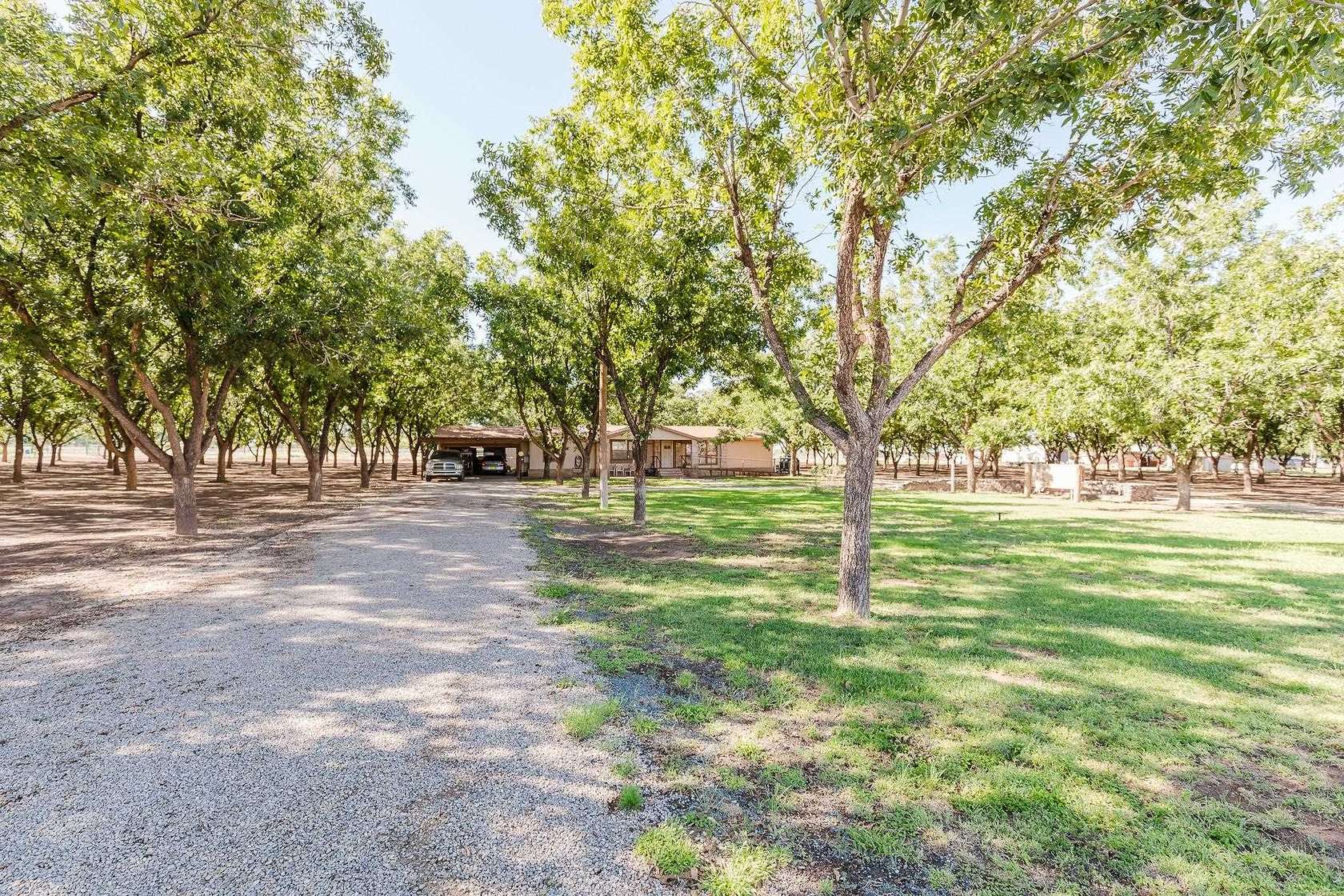 12 Acres of Land with Home for Sale in Tularosa, New Mexico