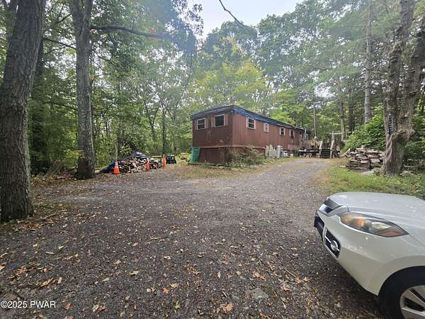 2.4 Acres of Residential Land for Sale in Port Jervis, New York