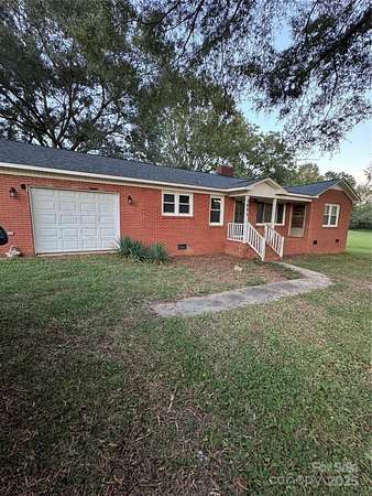 5.34 Acres of Residential Land with Home for Sale in Lincolnton, North Carolina