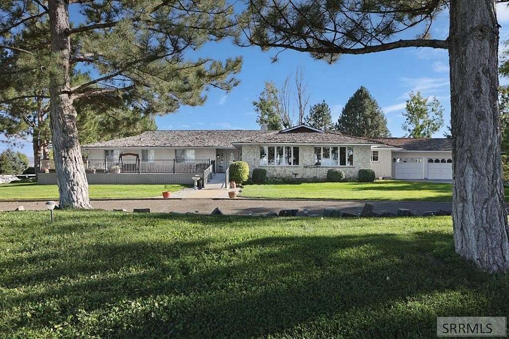 2 Acres of Residential Land with Home for Sale in Firth, Idaho