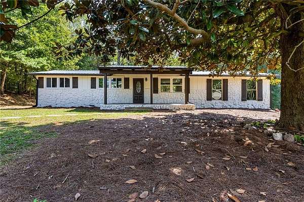 5 Acres of Residential Land with Home for Sale in Carrollton, Georgia