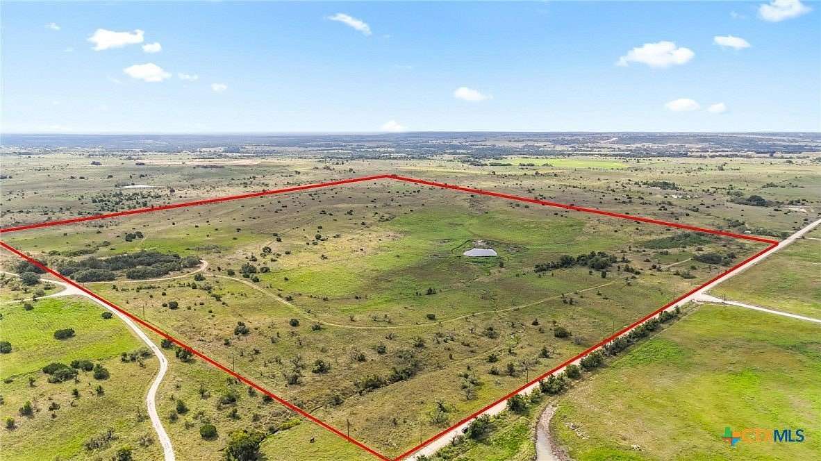 100 Acres of Recreational Land & Farm for Sale in Hamilton, Texas