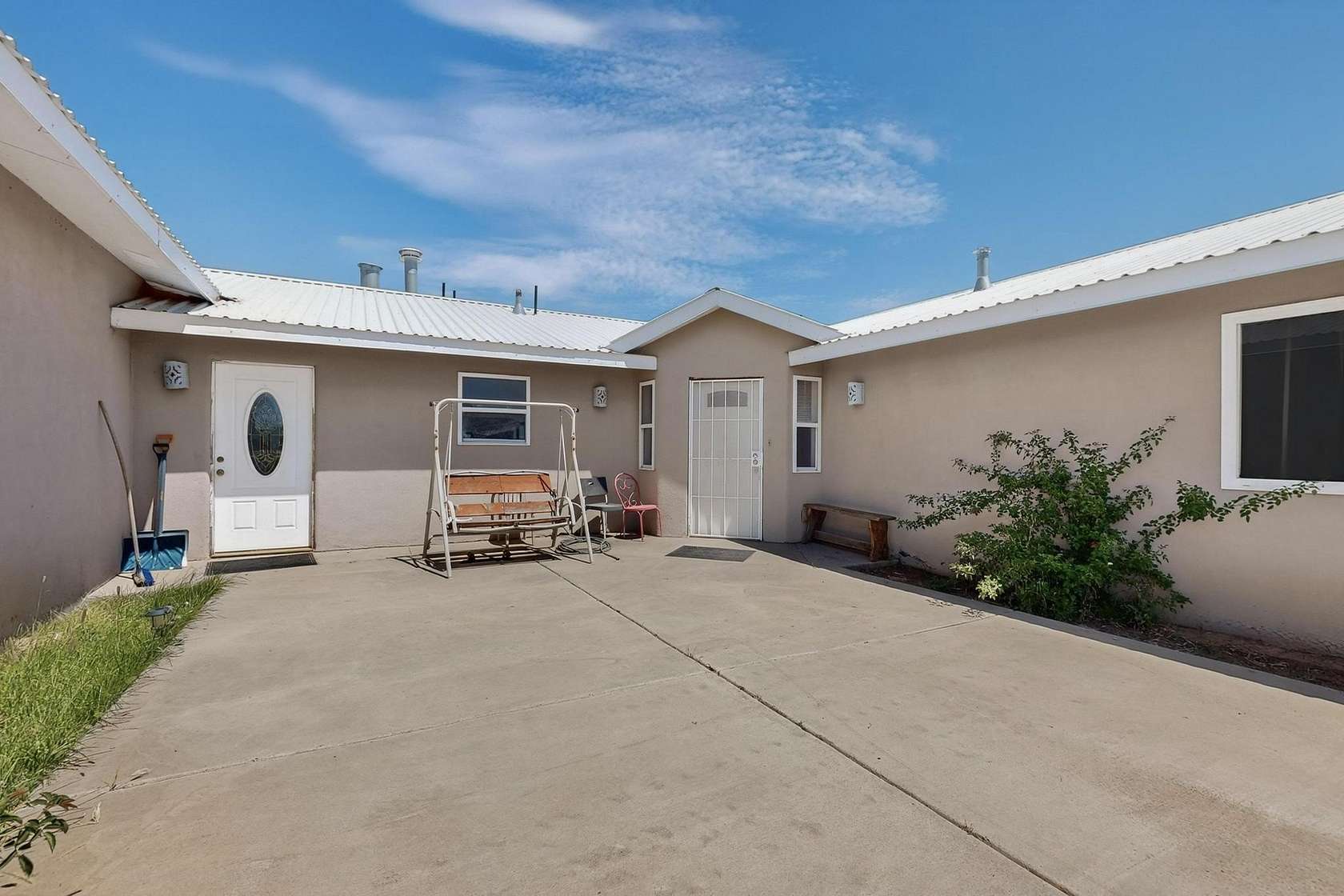 3.47 Acres of Residential Land with Home for Sale in Santa Fe, New Mexico