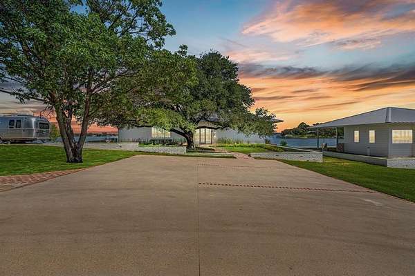 2.16 Acres of Residential Land with Home for Sale in Azle, Texas