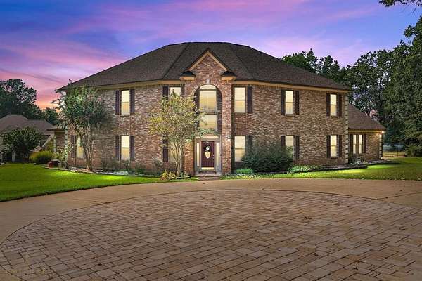 2.27 Acres of Residential Land with Home for Sale in Benton, Louisiana