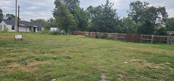 0.17 Acres of Land for Sale in Greenville, Texas