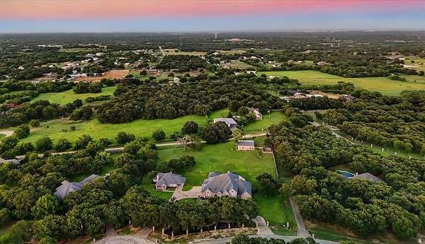 2.5 Acres of Residential Land with Home for Sale in Burleson, Texas