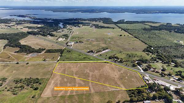 20 Acres of Land for Sale in Corsicana, Texas