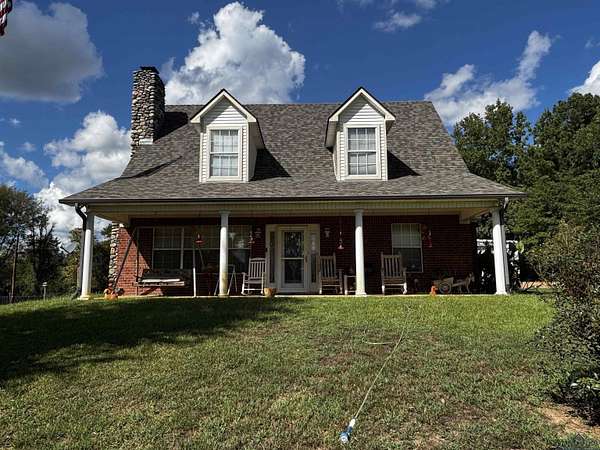 4.3 Acres of Residential Land with Home for Sale in Overton, Texas