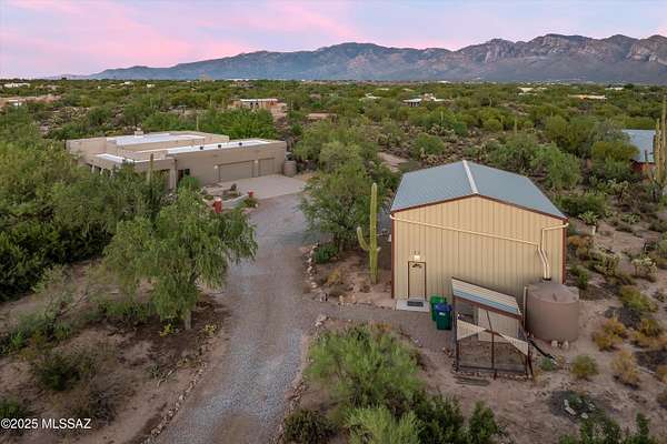 3.3 Acres of Residential Land with Home for Sale in Tucson, Arizona