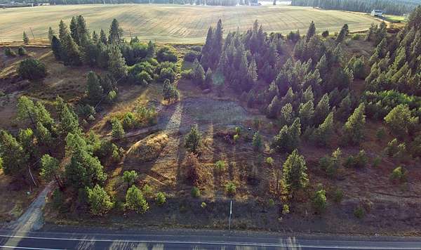 10.4 Acres of Recreational Land for Sale in Mica, Washington