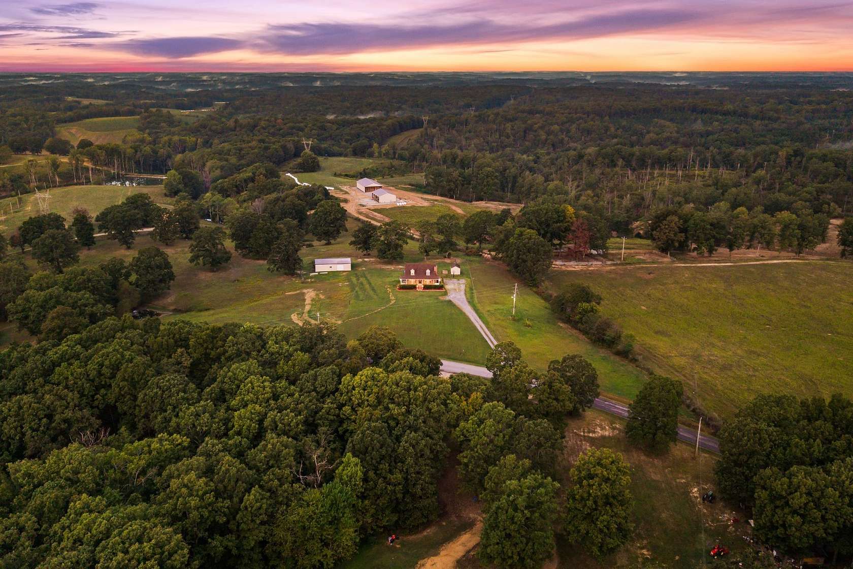 11 Acres of Land for Sale in McEwen, Tennessee