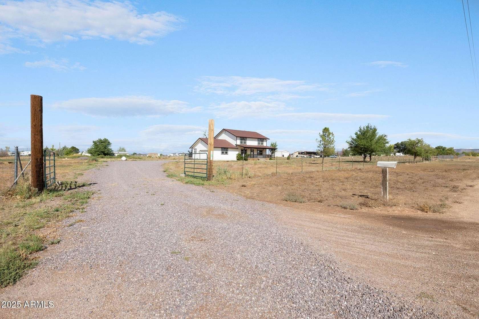 2.48 Acres of Residential Land with Home for Sale in Paulden, Arizona