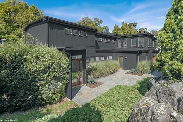 1.83 Acres of Residential Land with Home for Sale in Darien, Connecticut