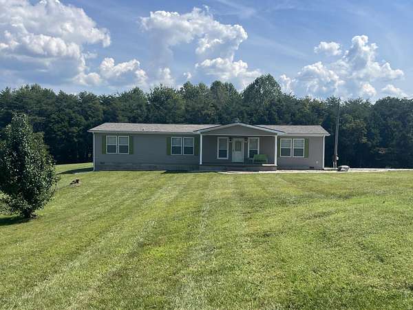 1.67 Acres of Residential Land with Home for Sale in Albany, Kentucky