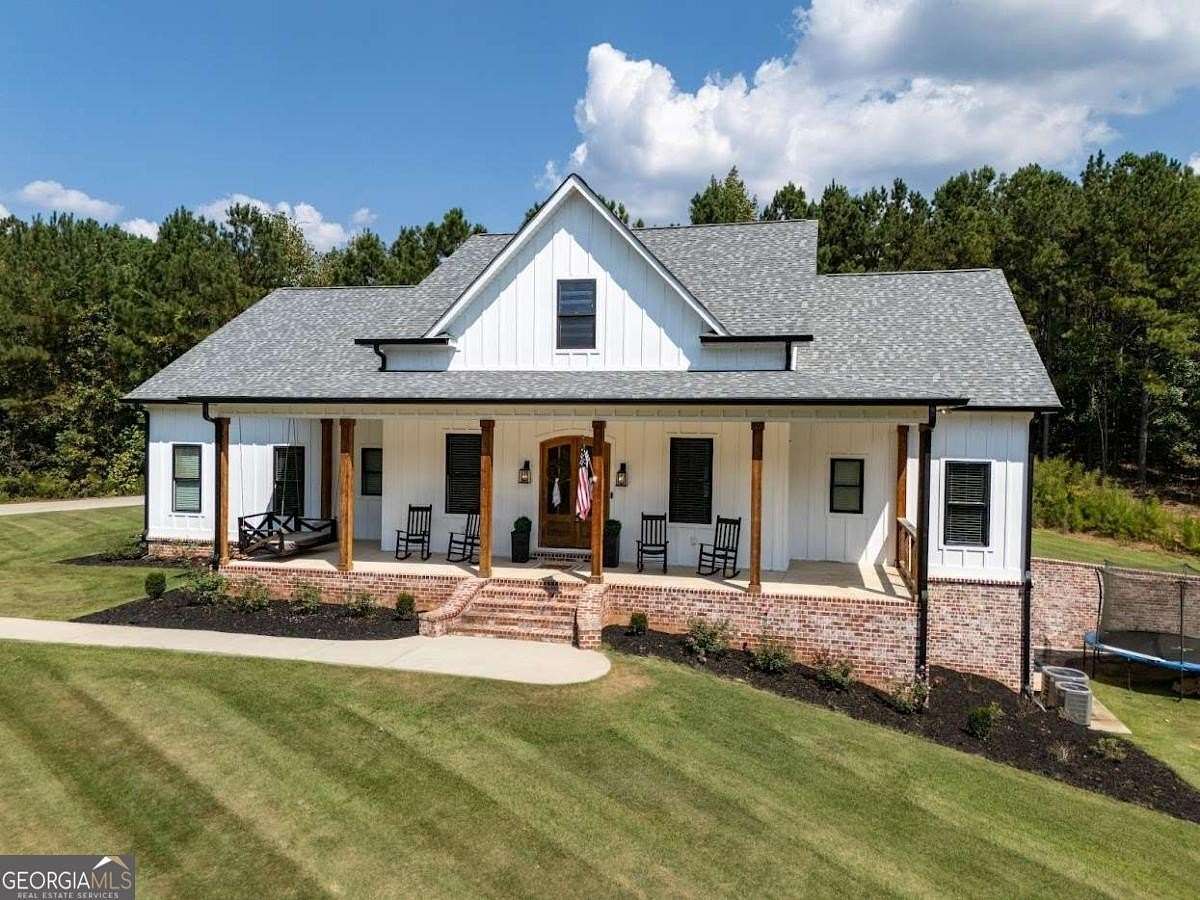 5 Acres of Land with Home for Sale in Heflin, Alabama