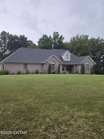 2.2 Acres of Residential Land with Home for Sale in Medina, Tennessee