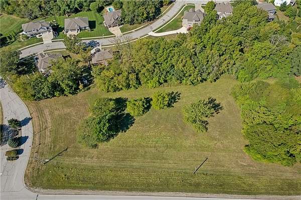 2.87 Acres of Residential Land for Sale in Liberty, Missouri