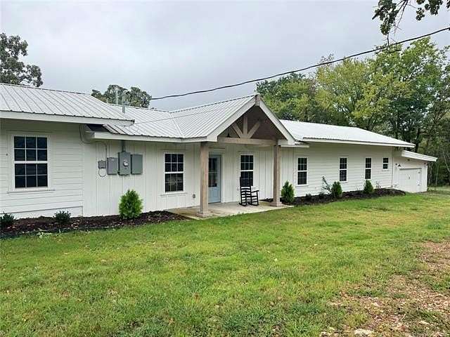 6.42 Acres of Residential Land with Home for Sale in Tahlequah, Oklahoma