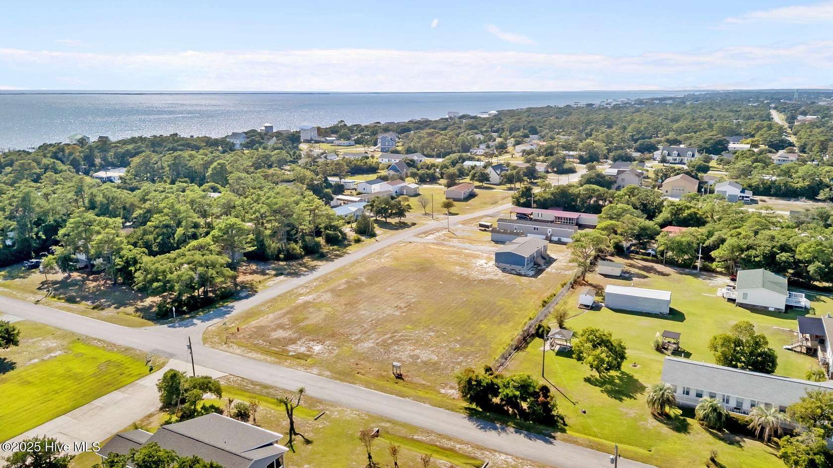 0.33 Acres of Residential Land for Sale in Harkers Island, North Carolina