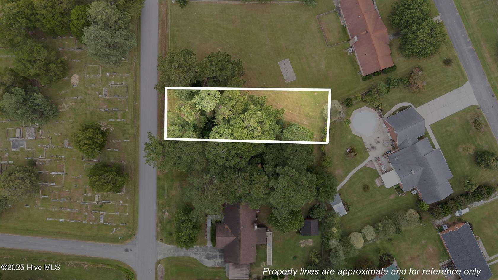 0.37 Acres of Residential Land for Sale in Vanceboro, North Carolina