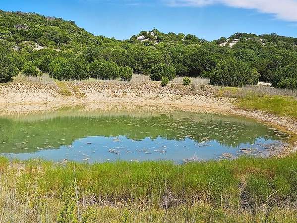 17.6 Acres of Recreational & Residential Land for Sale in Gatesville, Texas