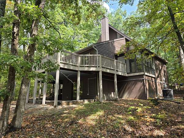 5.76 Acres of Residential Land with Home for Sale in Sadieville, Kentucky