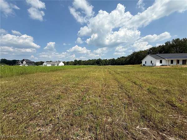 5 Acres of Land for Sale in Mogadore, Ohio