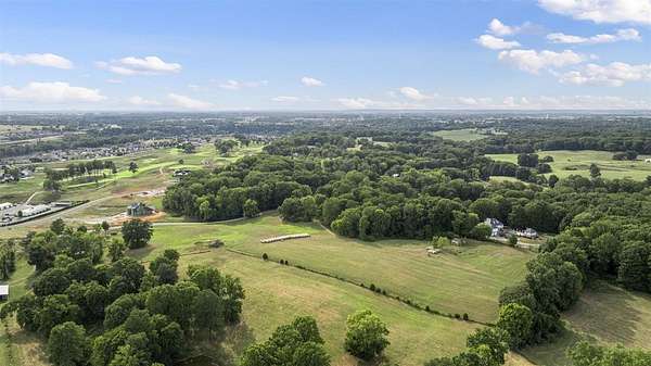 32.6 Acres of Recreational & Residential Land for Sale in Alvaton, Kentucky