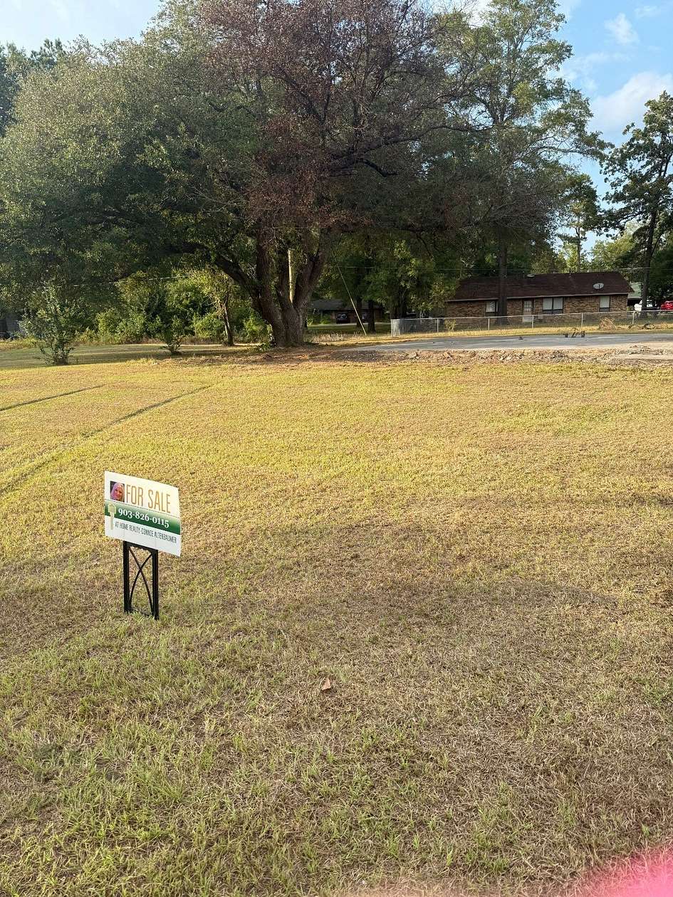 0.33 Acres of Residential Land for Sale in Ashdown, Arkansas