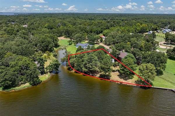 0.32 Acres of Residential Land for Sale in Mabank, Texas