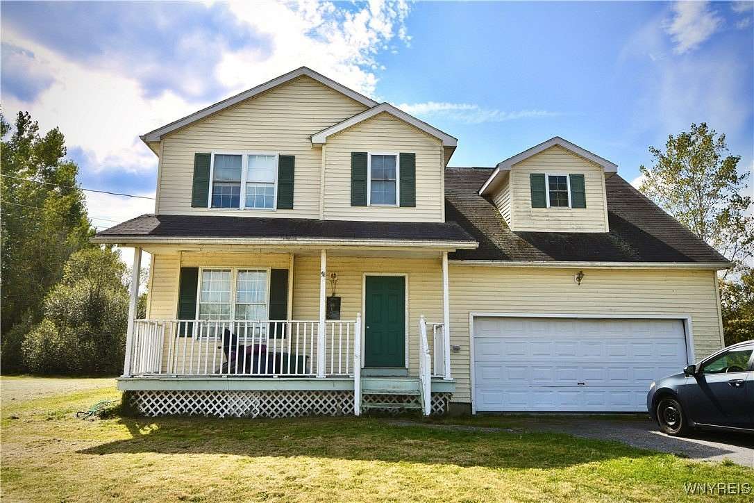 2.86 Acres of Residential Land with Home for Sale in Akron, New York