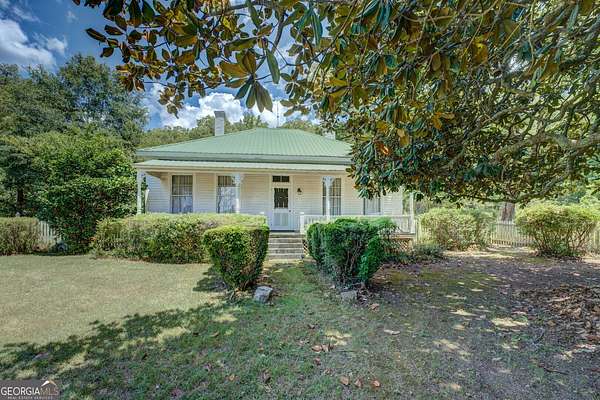 5 Acres of Residential Land with Home for Sale in Monticello, Georgia