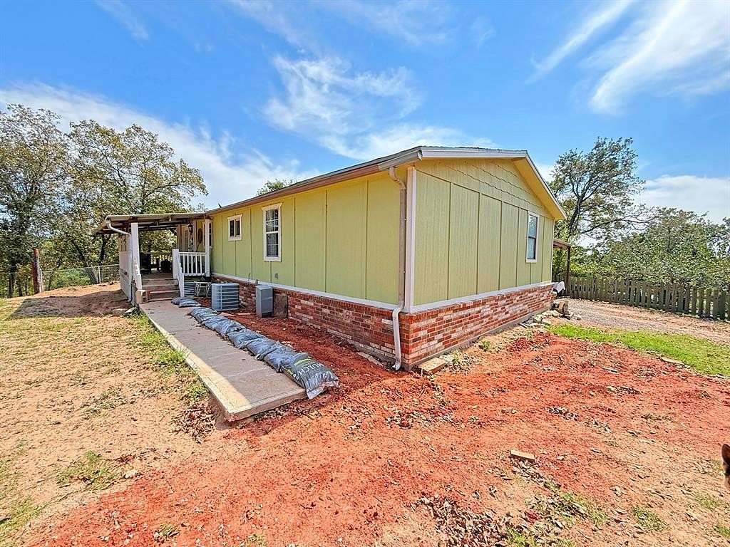 5 Acres of Residential Land with Home for Sale in Newalla, Oklahoma