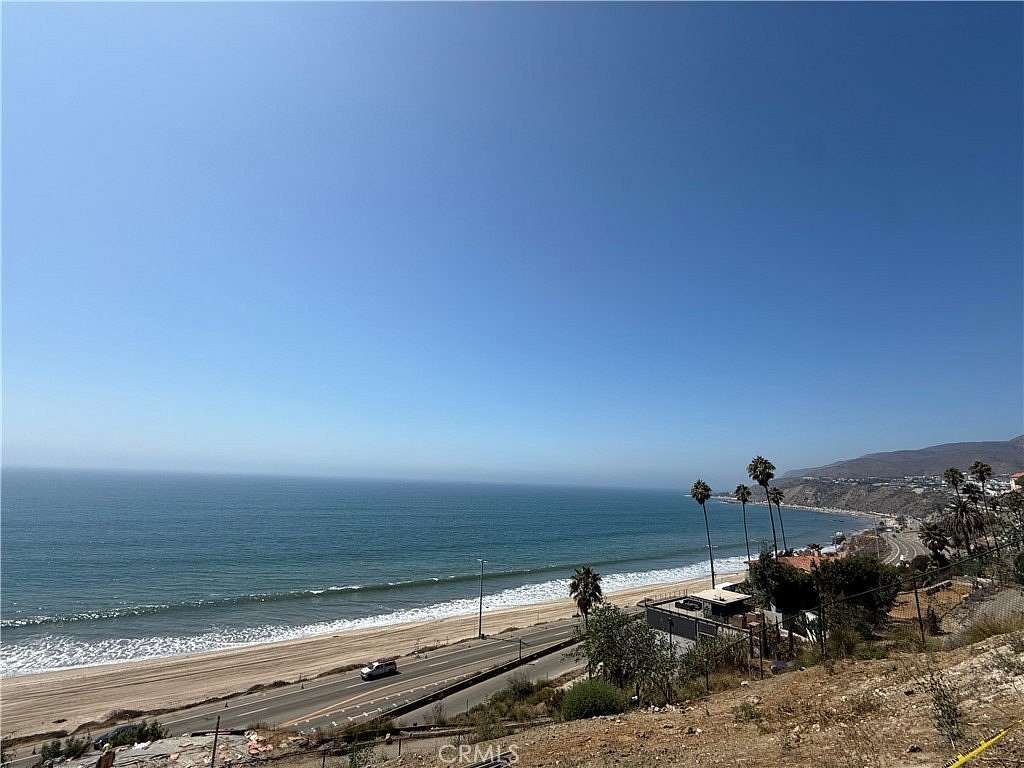 0.1 Acres of Residential Land for Sale in Pacific Palisades, California